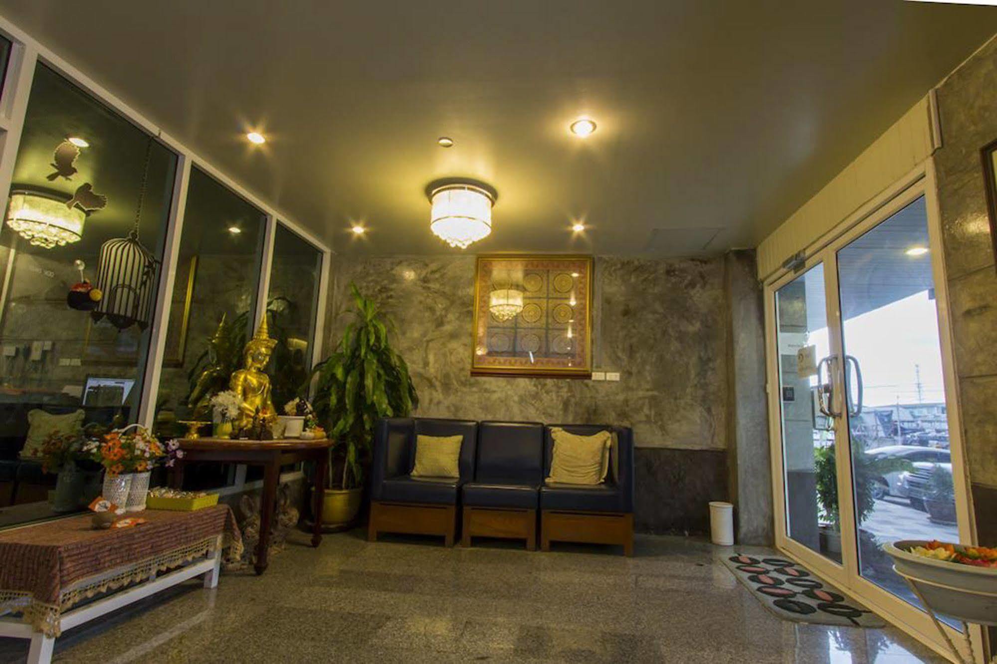 The One Phetchabun Lejlighedshotel Eksteriør billede