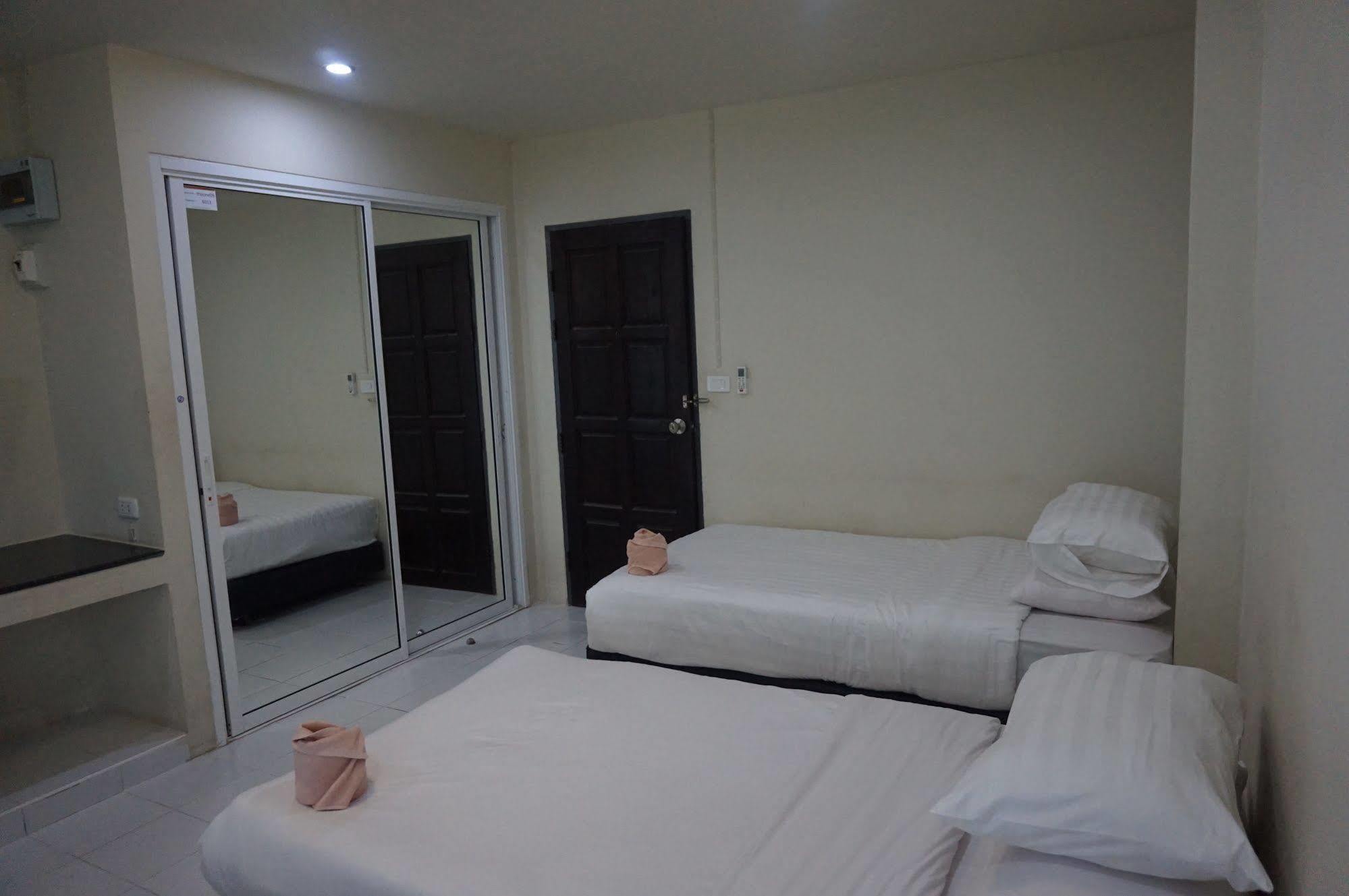 The One Phetchabun Lejlighedshotel Eksteriør billede