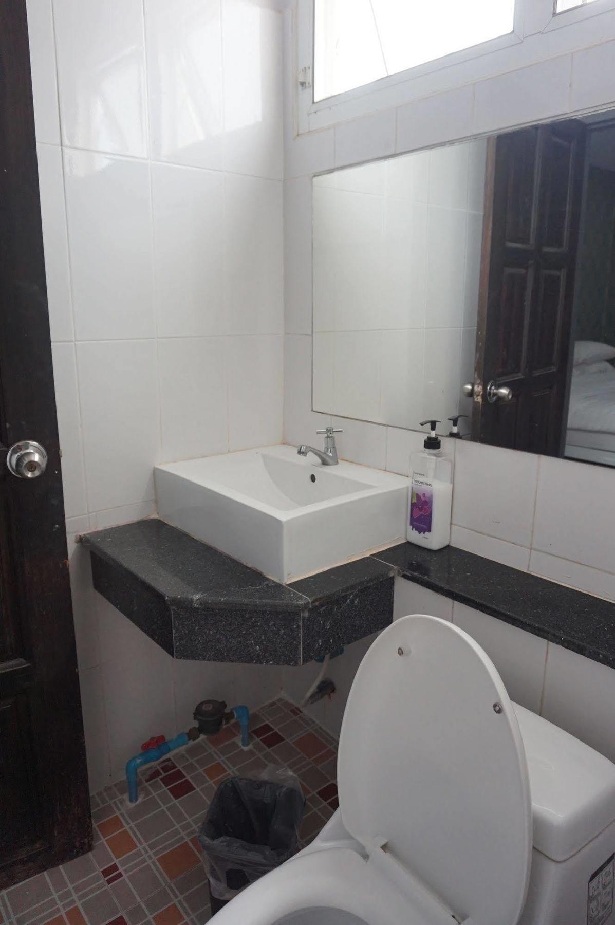 The One Phetchabun Lejlighedshotel Eksteriør billede